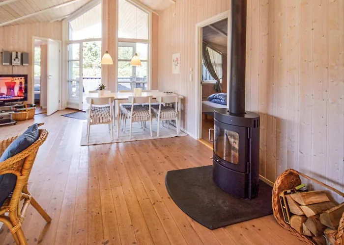 Three-bedroom In * Rødby